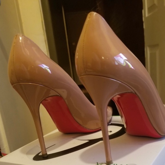 SOLD ❌❌❌ Christian Louboutin - Nude - Picture 2 of 8